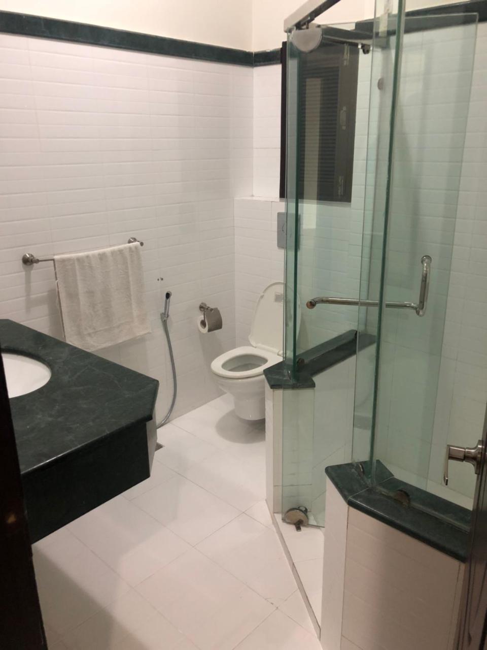 Sunset Suites Karachi Ngoại thất bức ảnh