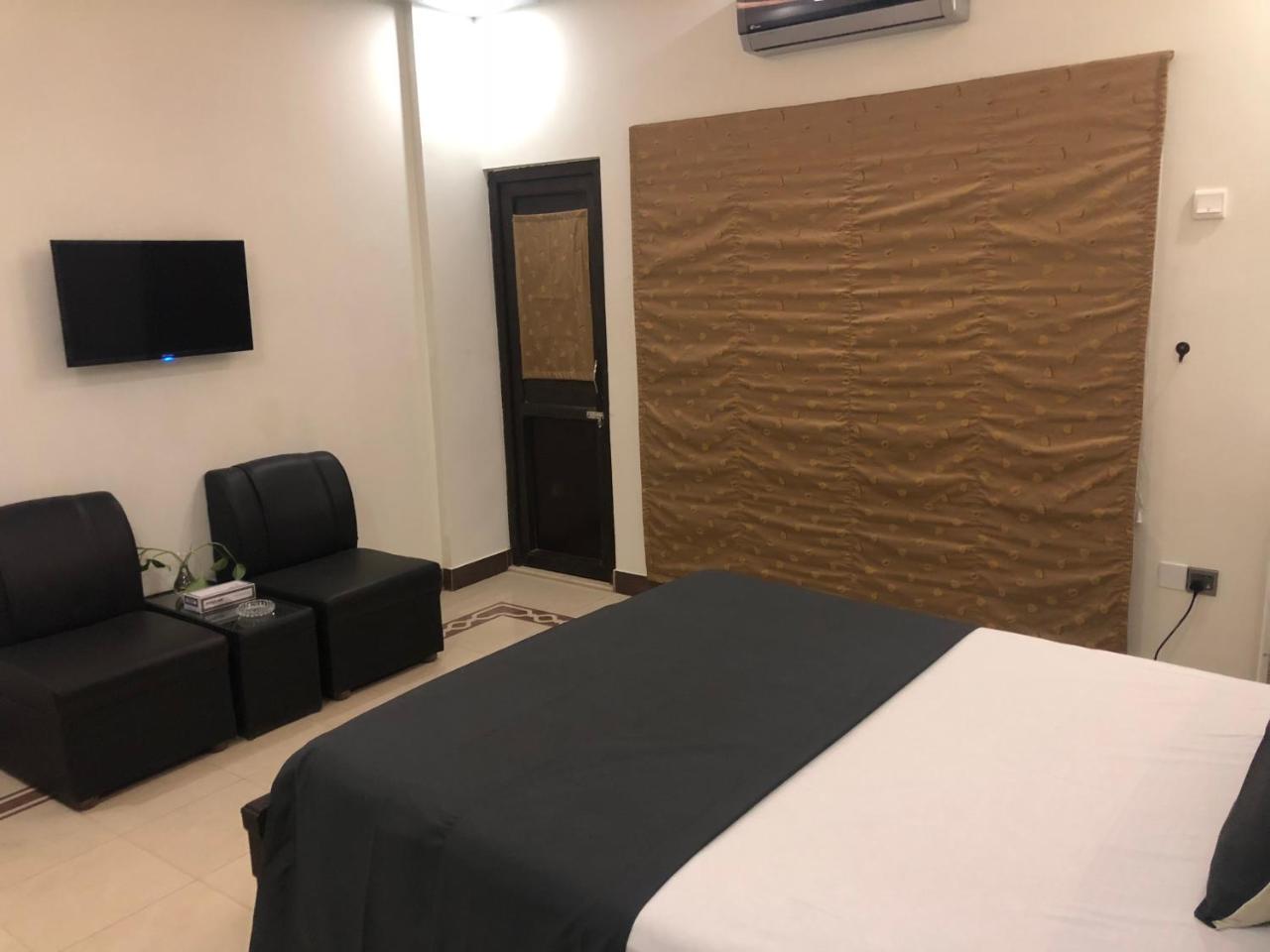 Sunset Suites Karachi Ngoại thất bức ảnh
