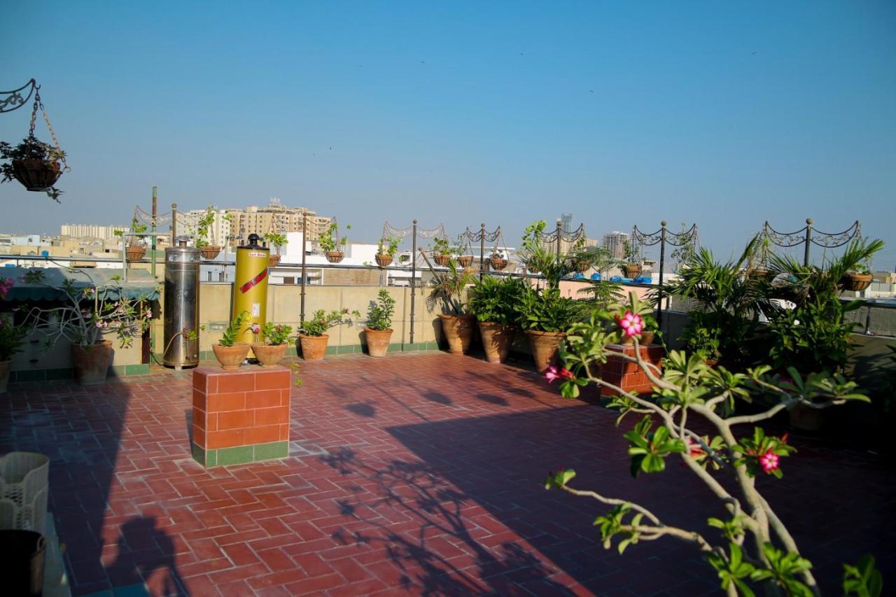 Sunset Suites Karachi Ngoại thất bức ảnh